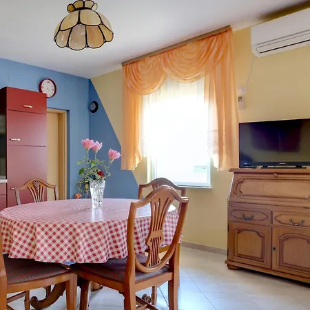 Family Friendly With A Swimming Pool Kastel Sucurac, - 14047 Apartment
